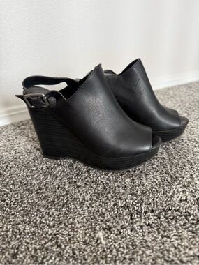 Cathy Jean Black Peep-Toe Wedge Sandal with Buckle Strap